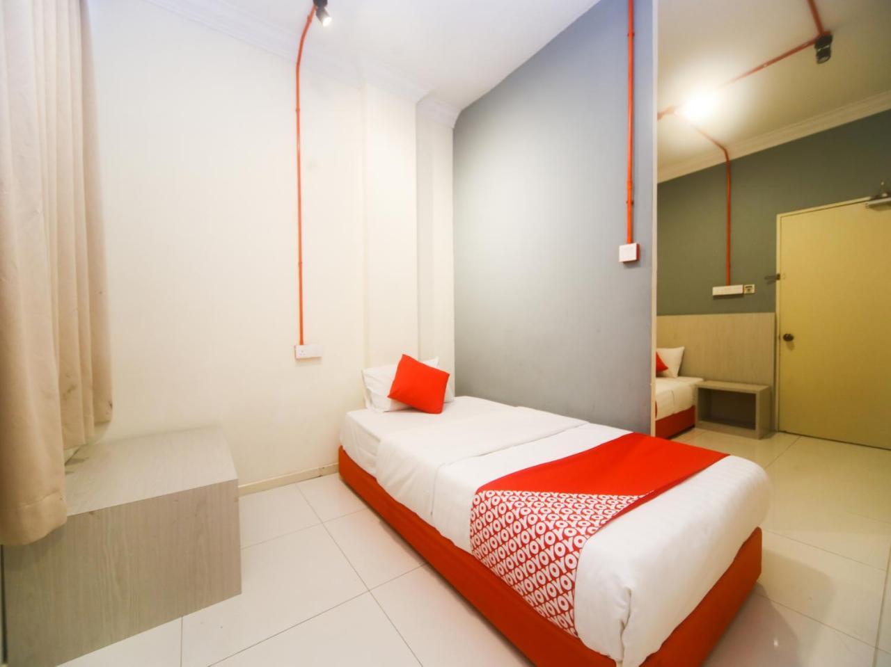 Oyo 727 Hotel Rafflesia Kota Kinabalu Ngoại thất bức ảnh