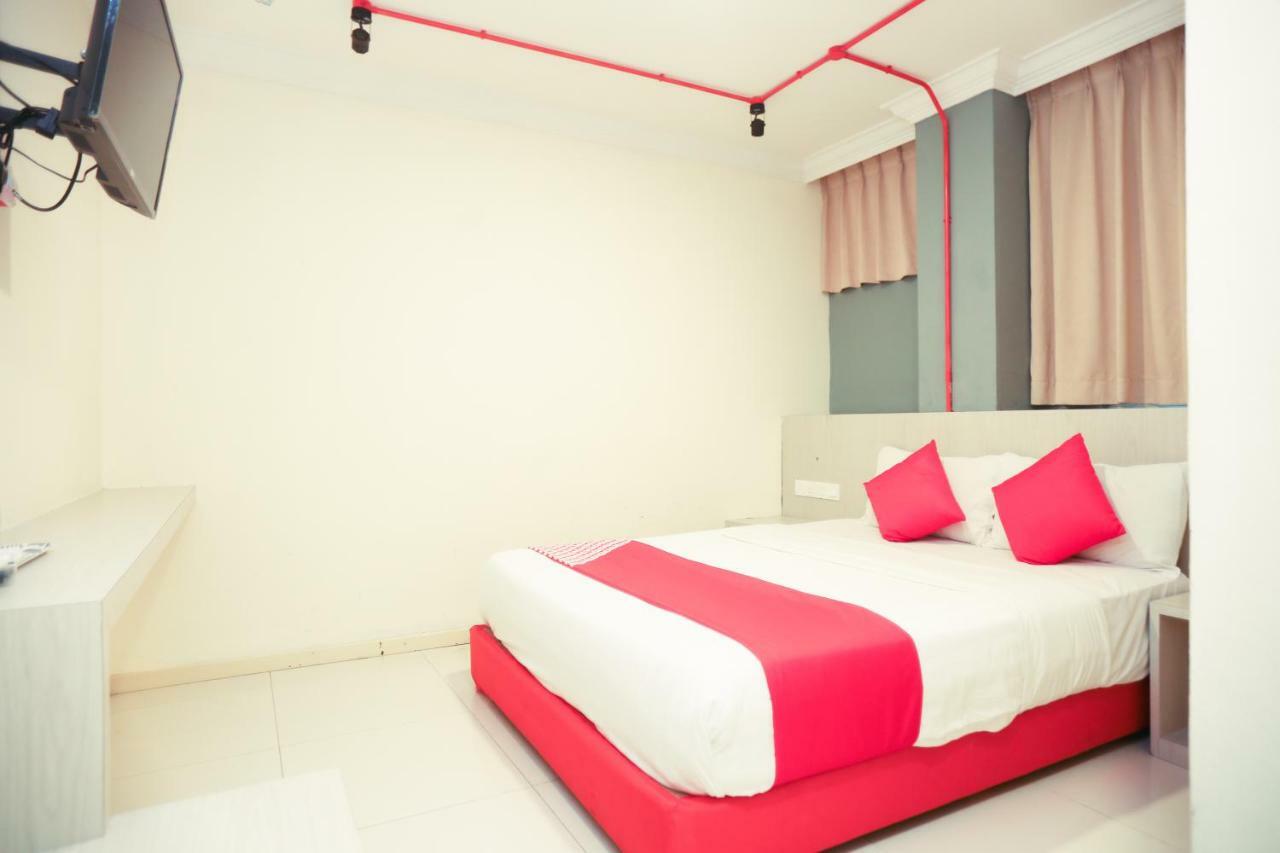 Oyo 727 Hotel Rafflesia Kota Kinabalu Ngoại thất bức ảnh