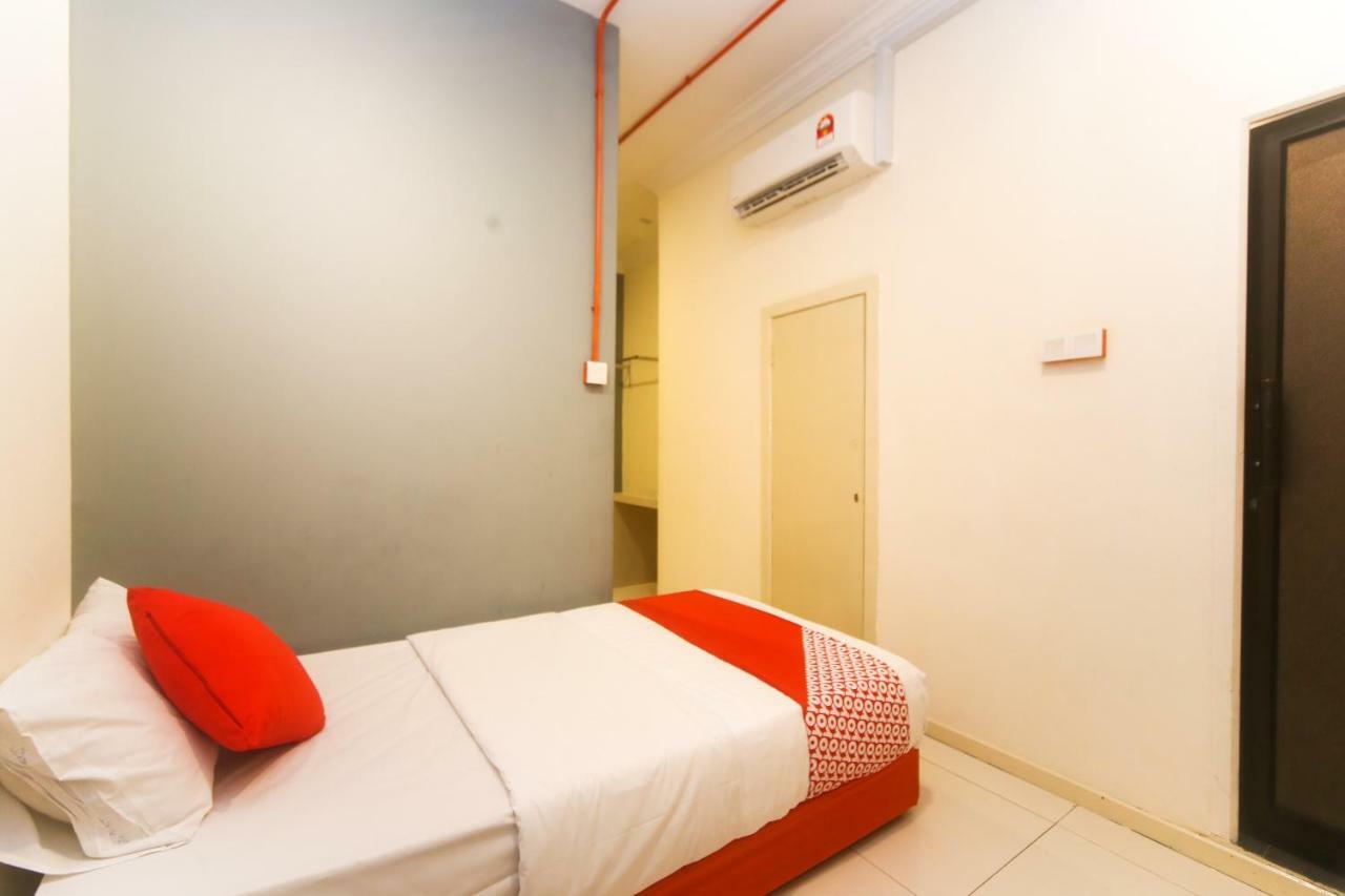 Oyo 727 Hotel Rafflesia Kota Kinabalu Ngoại thất bức ảnh