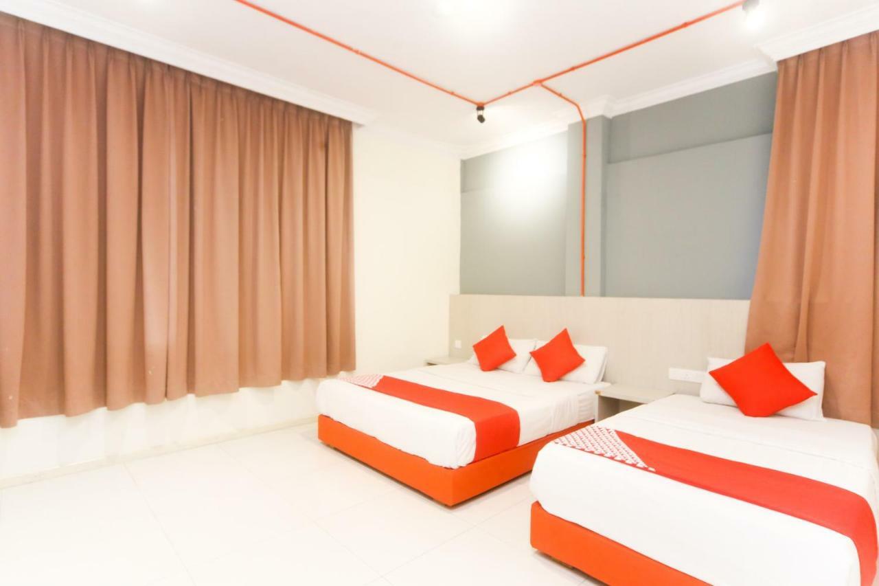 Oyo 727 Hotel Rafflesia Kota Kinabalu Ngoại thất bức ảnh