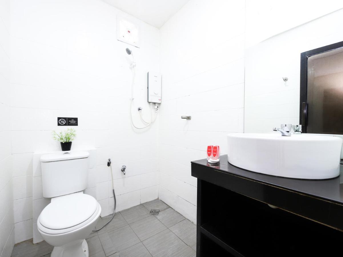 Oyo 727 Hotel Rafflesia Kota Kinabalu Ngoại thất bức ảnh